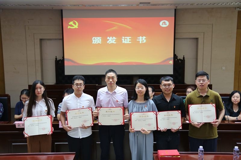 138683379175383086 138683379175383086